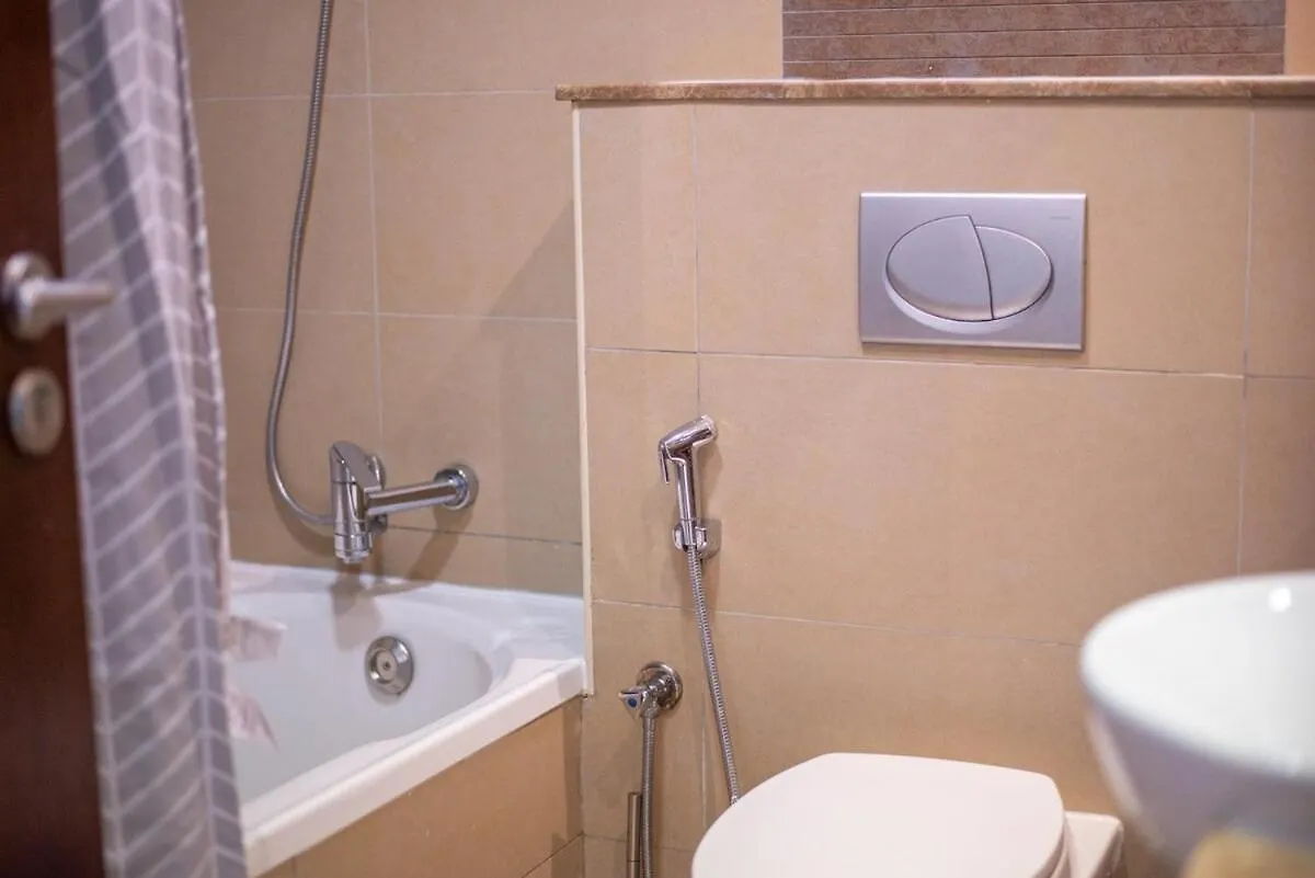 Comfortable Studio Apartment For 4 In Difc Dubaï